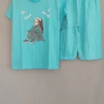 تیشرت شلوارک دخترانه طرح BeKind کد 2898 - تصویر 2
